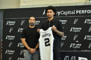 马刺官方公布夏联名单：榜眼迪伦-哈珀、4号秀卡特-布莱恩特在列