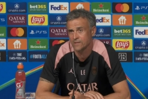 ac米兰-恩里克：我拥有欧洲最好的阵容之一 登贝莱是领袖是榜样