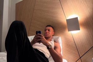 ac米兰-下一战对老东家巴黎！姆巴佩晒世俱杯期间照片，含生活照&amp;训练照