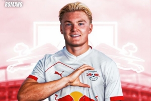 米兰体育官网-Here We Go！罗马诺：莱比锡总价2600万欧签下葡体前锋哈德尔